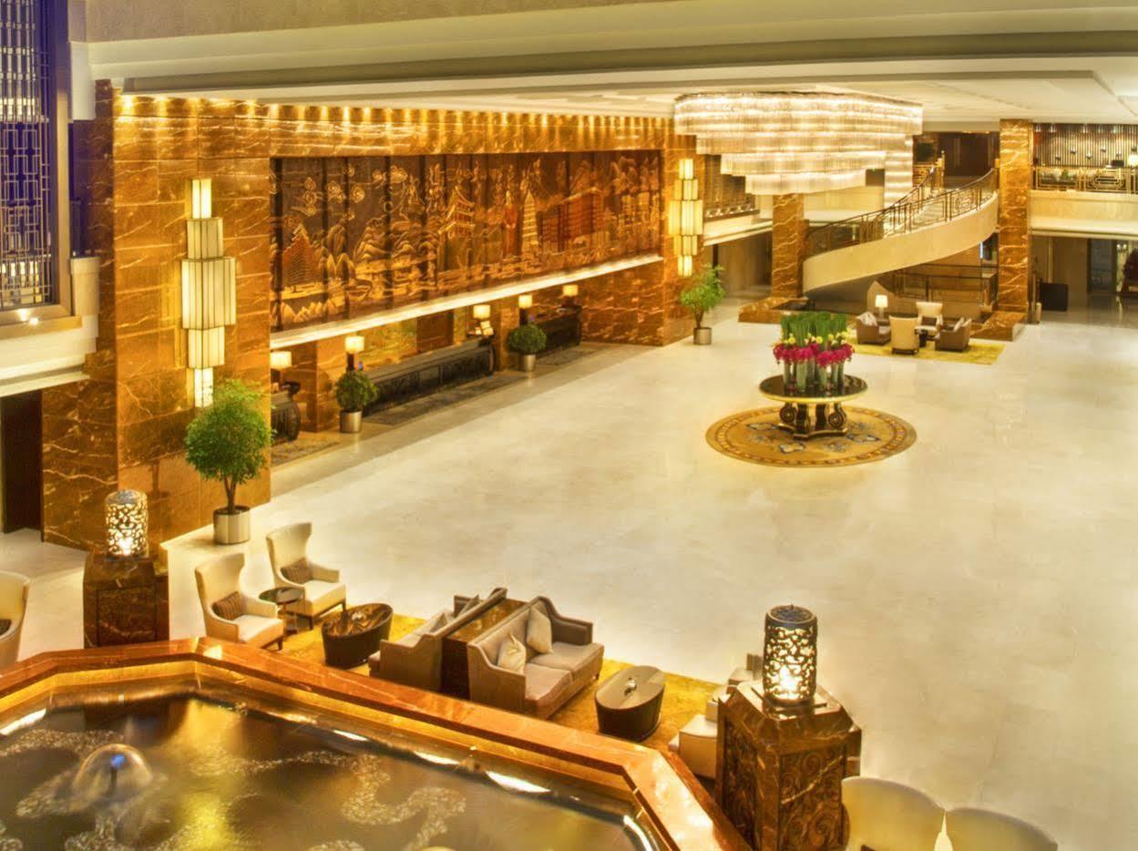 Xi'An Tanglong International Hotel Екстериор снимка