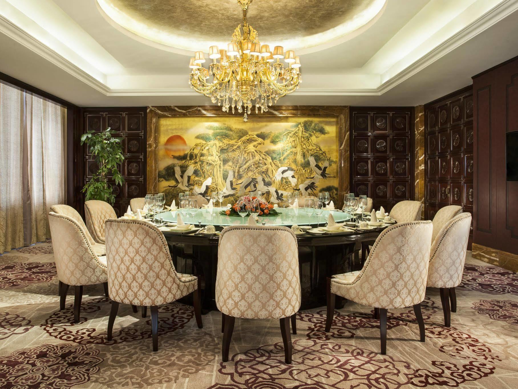 Xi'An Tanglong International Hotel Екстериор снимка