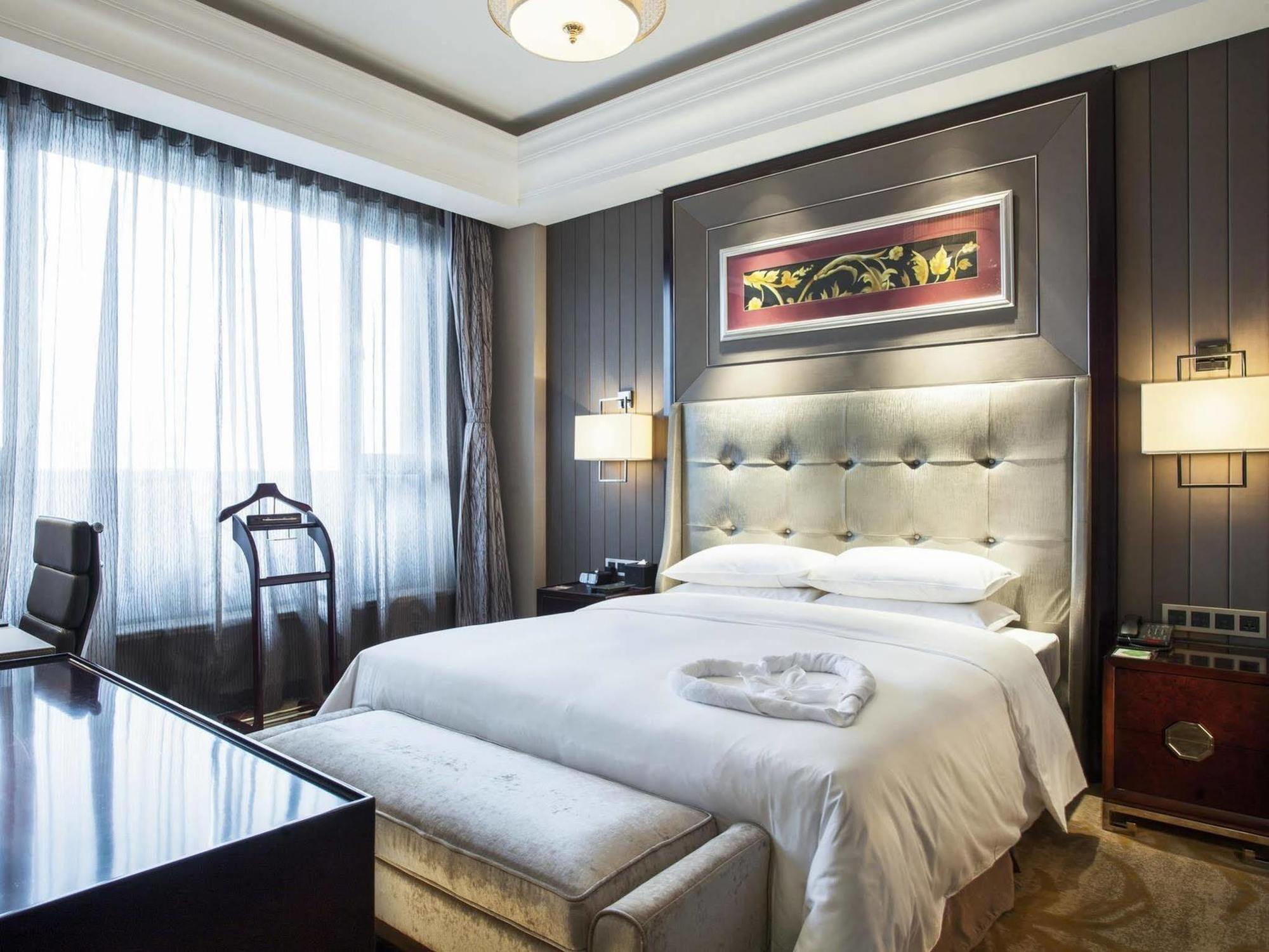 Xi'An Tanglong International Hotel Екстериор снимка