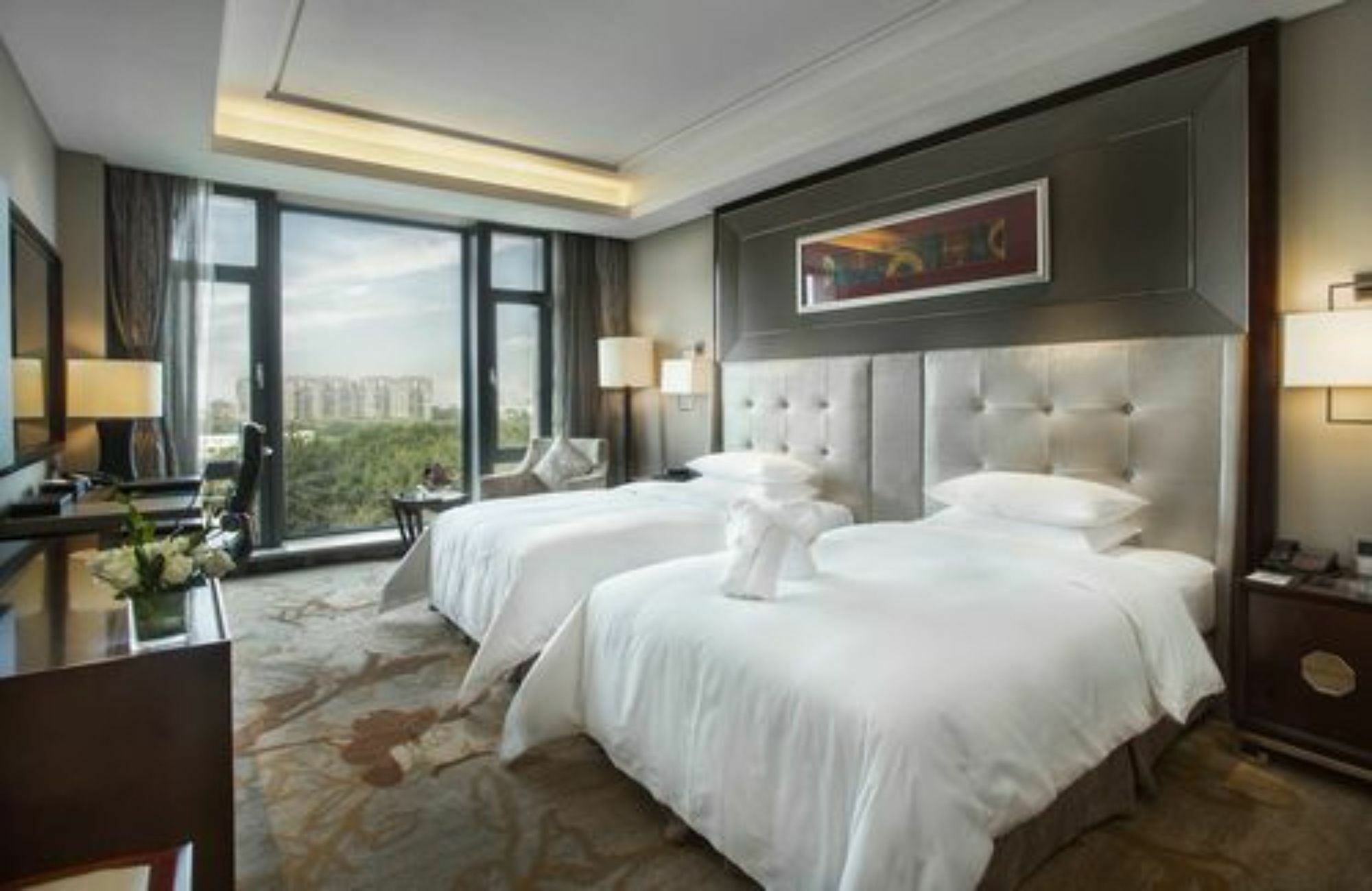 Xi'An Tanglong International Hotel Екстериор снимка