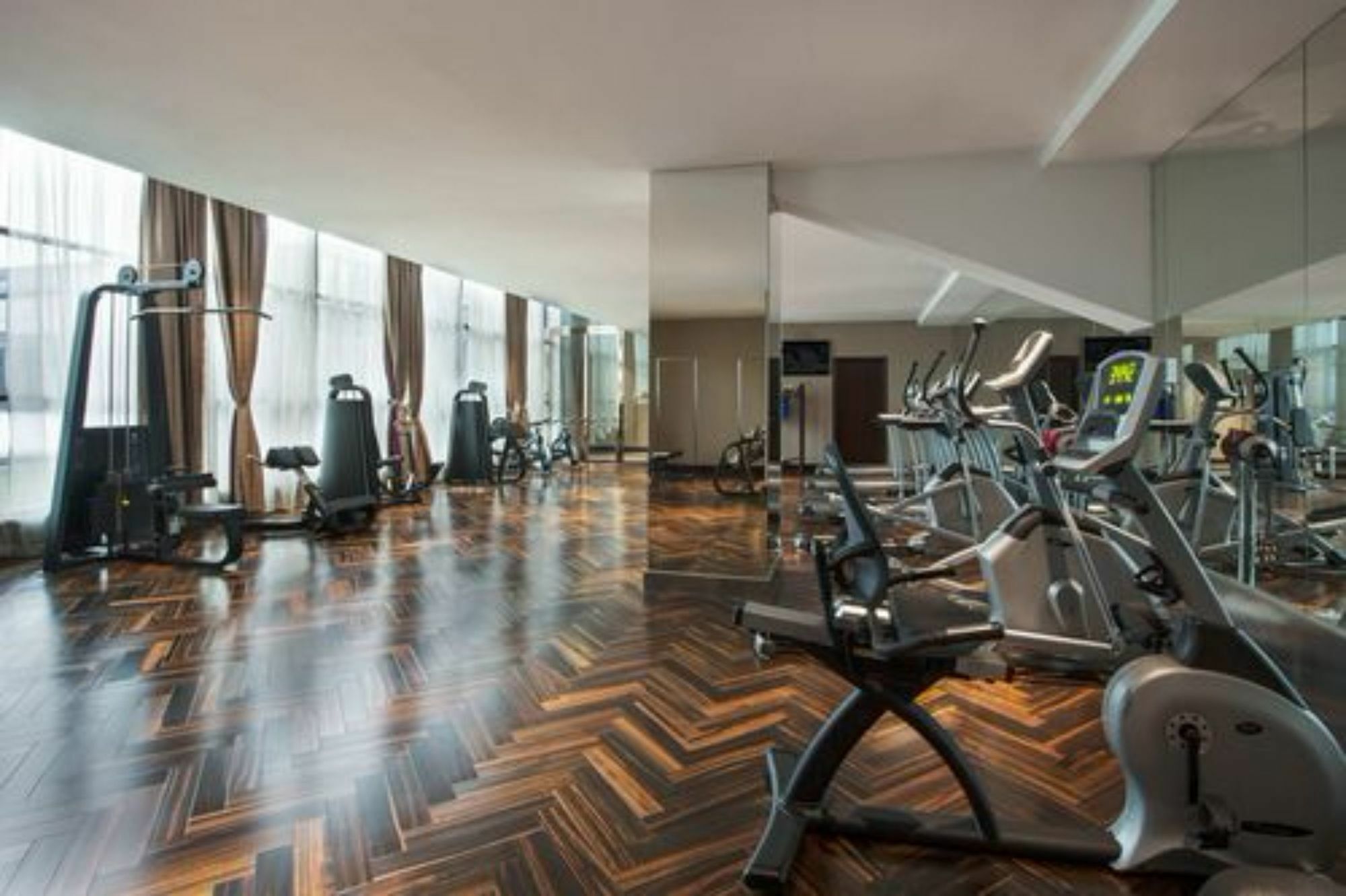 Xi'An Tanglong International Hotel Екстериор снимка